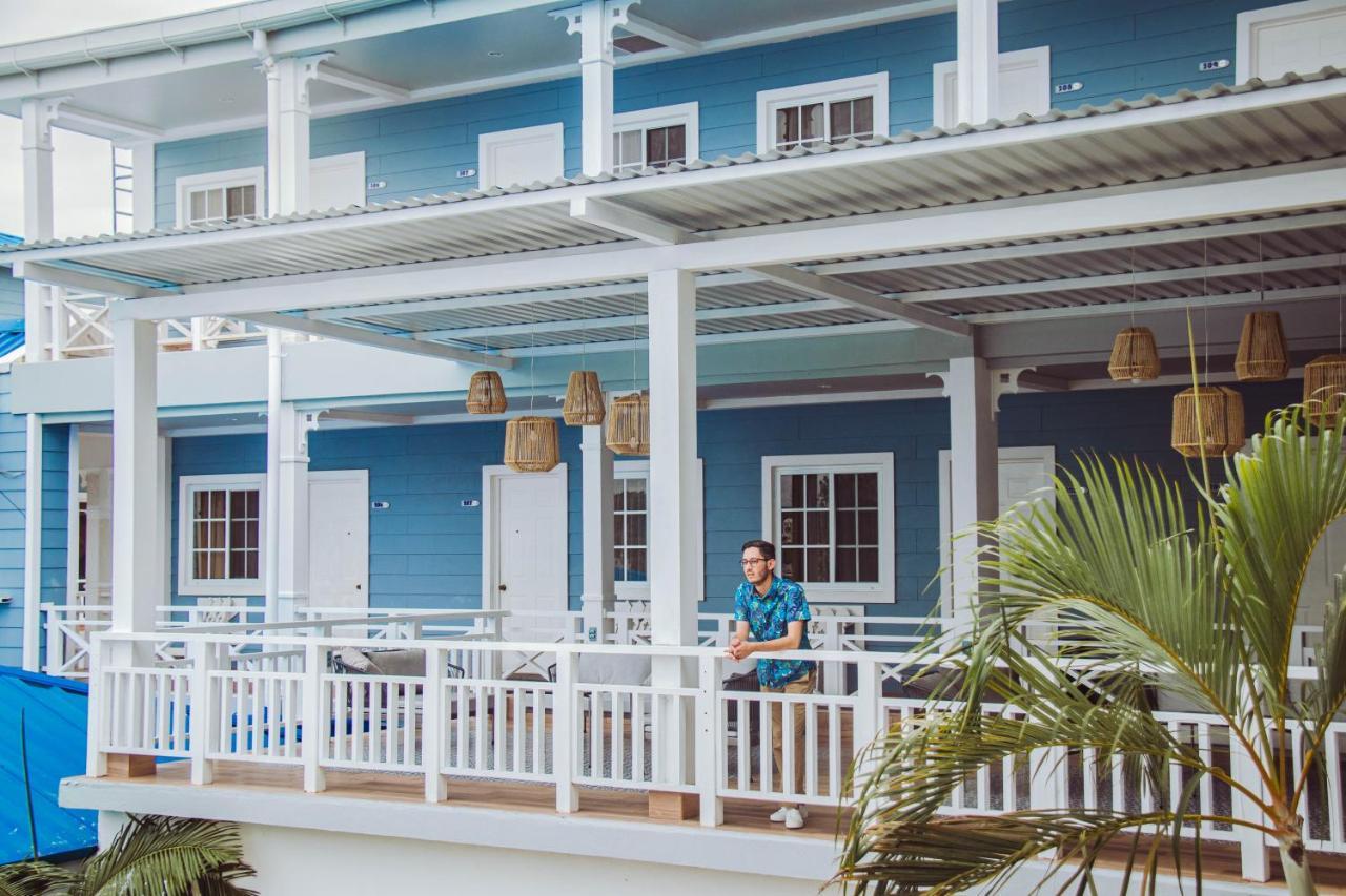 Hotel Casona Del Lago Flores Exterior foto